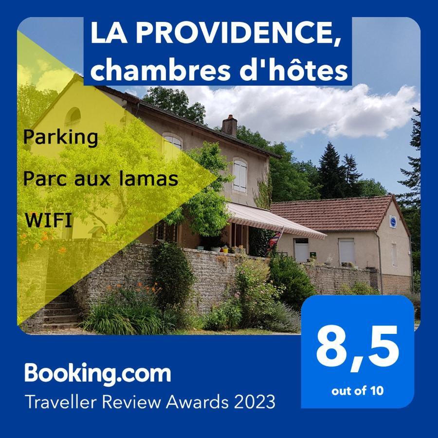 La Providence, Chambres D'Hotes Saint-Sernin-du-Plain Exterior foto