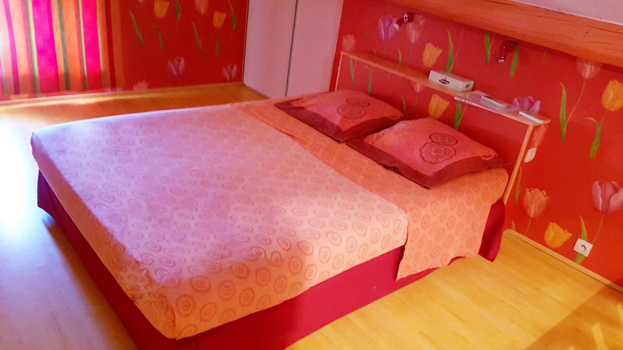 La Providence, Chambres D'Hotes Saint-Sernin-du-Plain Zimmer foto